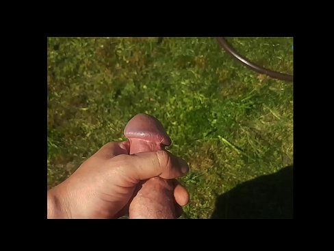 ❤️ Hottie se deja follar el coño rosa y se corre con un chorro en un jardín de verano ❤️❌ Porno bonito en es.tusar.top ❌️