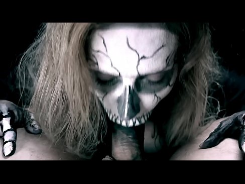 ❤️ Demon girl chupando pollas con su boca negra y tragando semen ❤️❌ Porno bonito en es.tusar.top ❌️